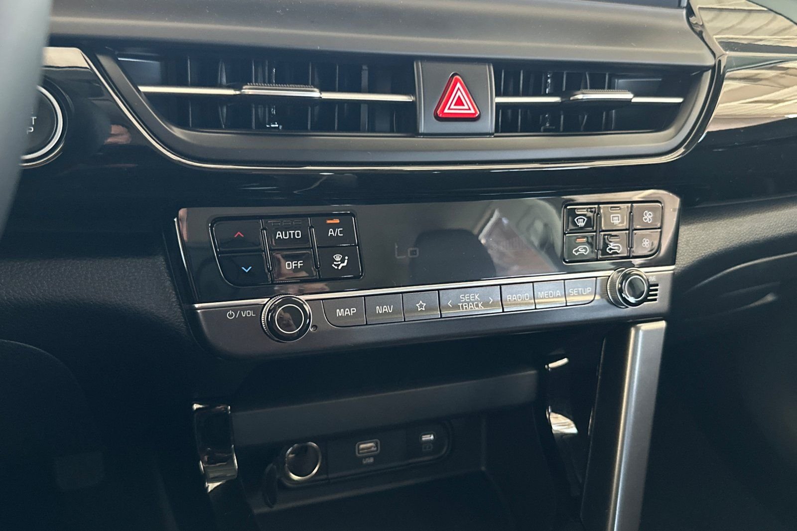 New 2026 Gray Kia S image 21
