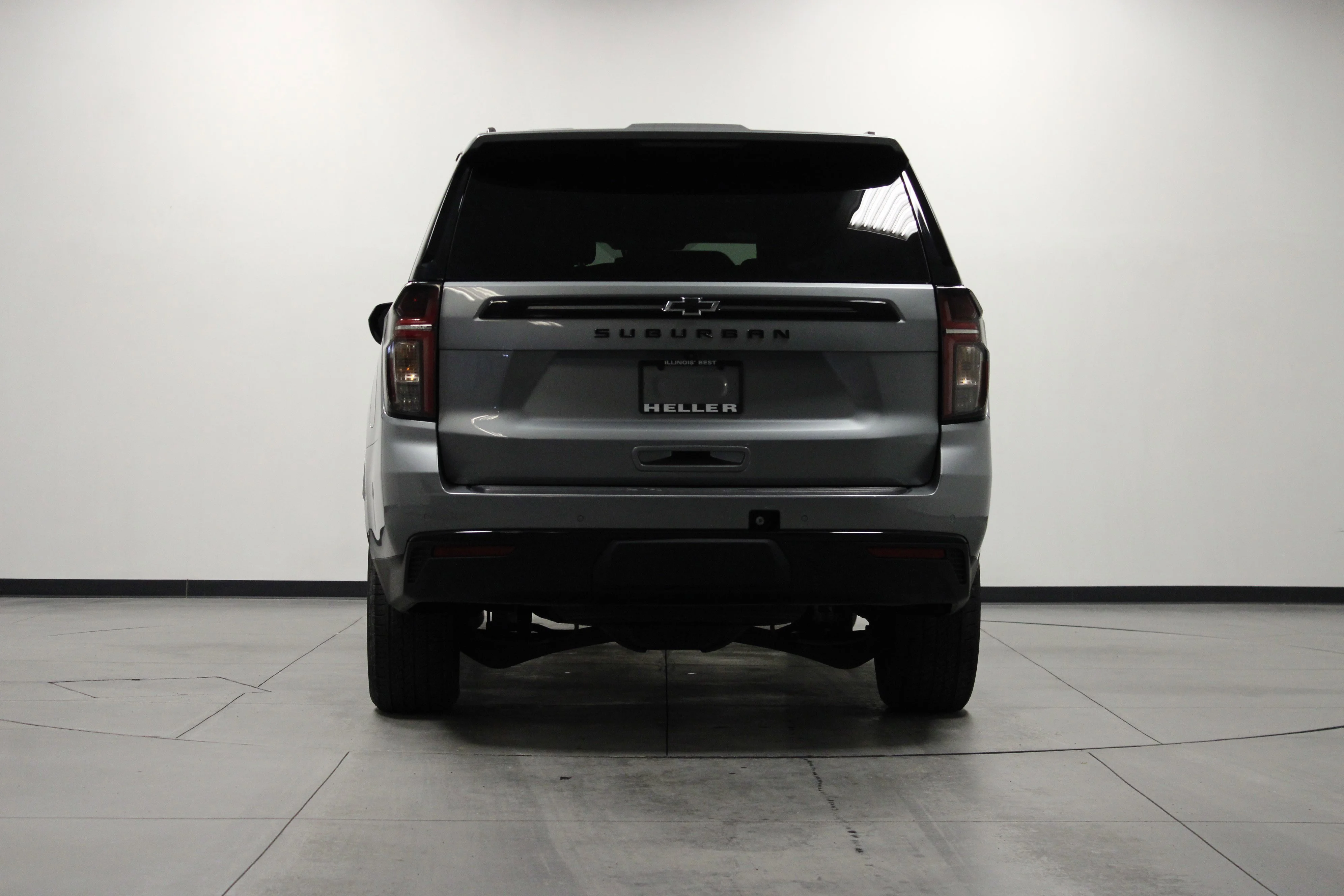 Used 2023 Sterling Gray Metallic Chevrolet Z71 image 5