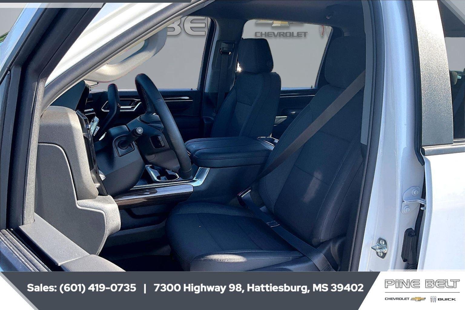New 2026 Summit White Chevrolet LT image 19