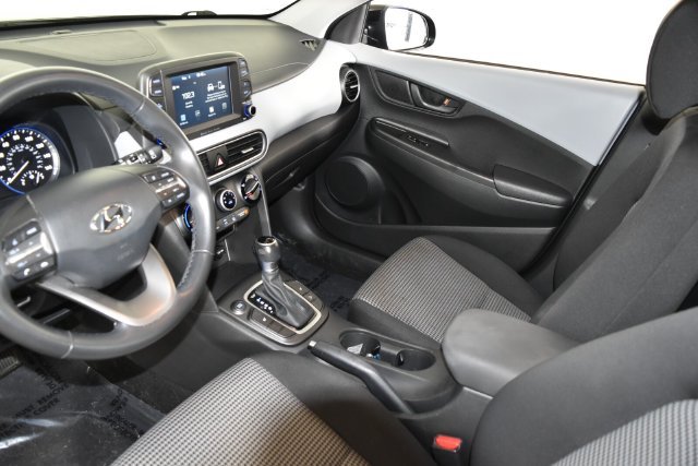 Used 2018 Black Hyundai SEL image 15