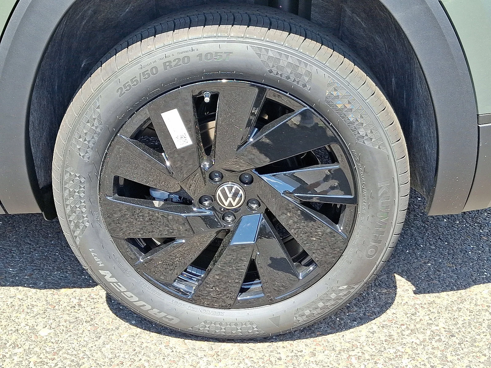 2026 Volkswagen Atlas SE w/Tech - Photo 7