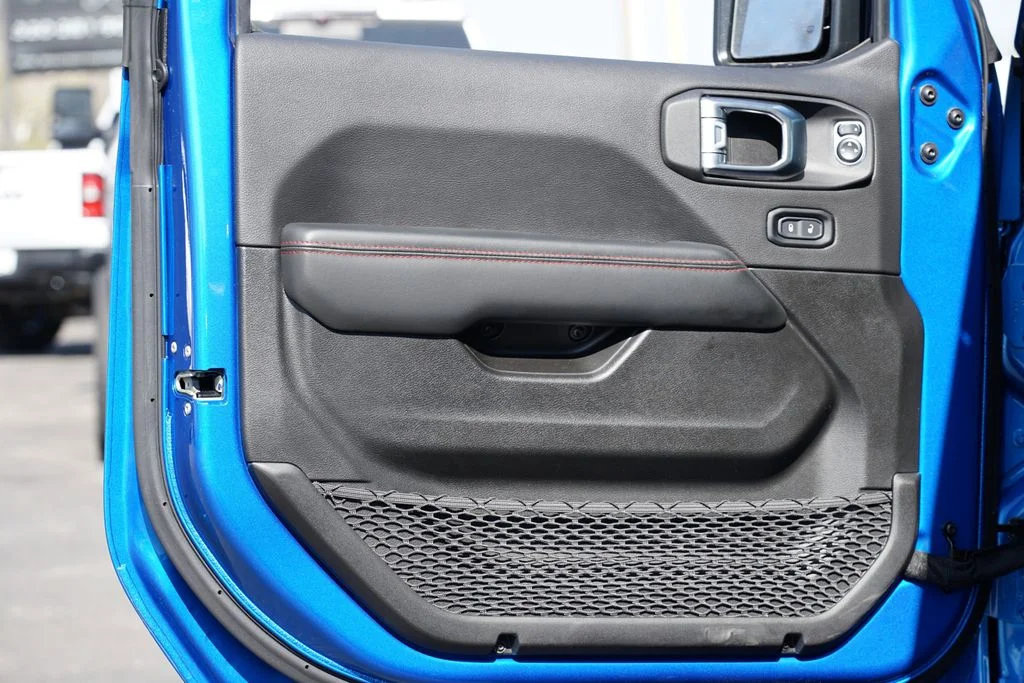 Used 2024 Blue Jeep Rubicon image 14