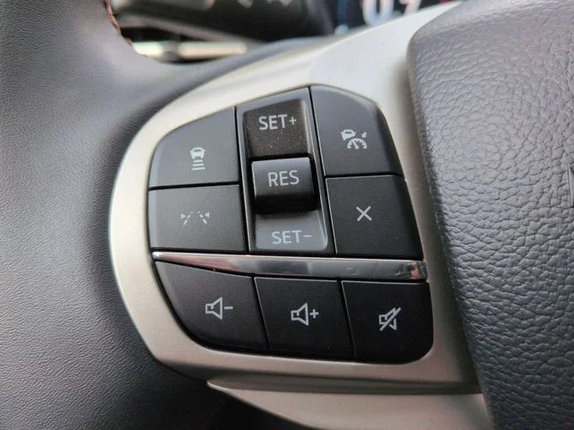 New 2026 Carbonized Gray Metallic Ford Active image 25