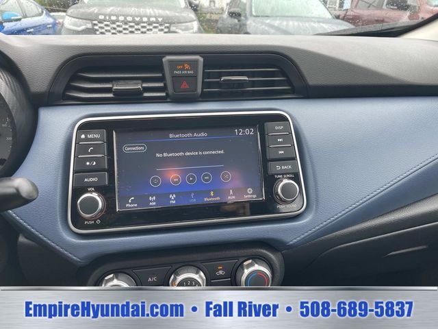 2025 Nissan Versa Sedan SV - Photo 19
