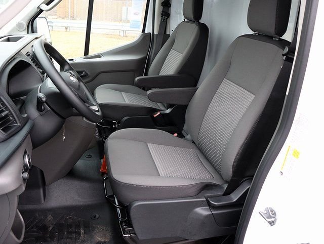 2024 Ford Transit Cutaway Base - Photo 9