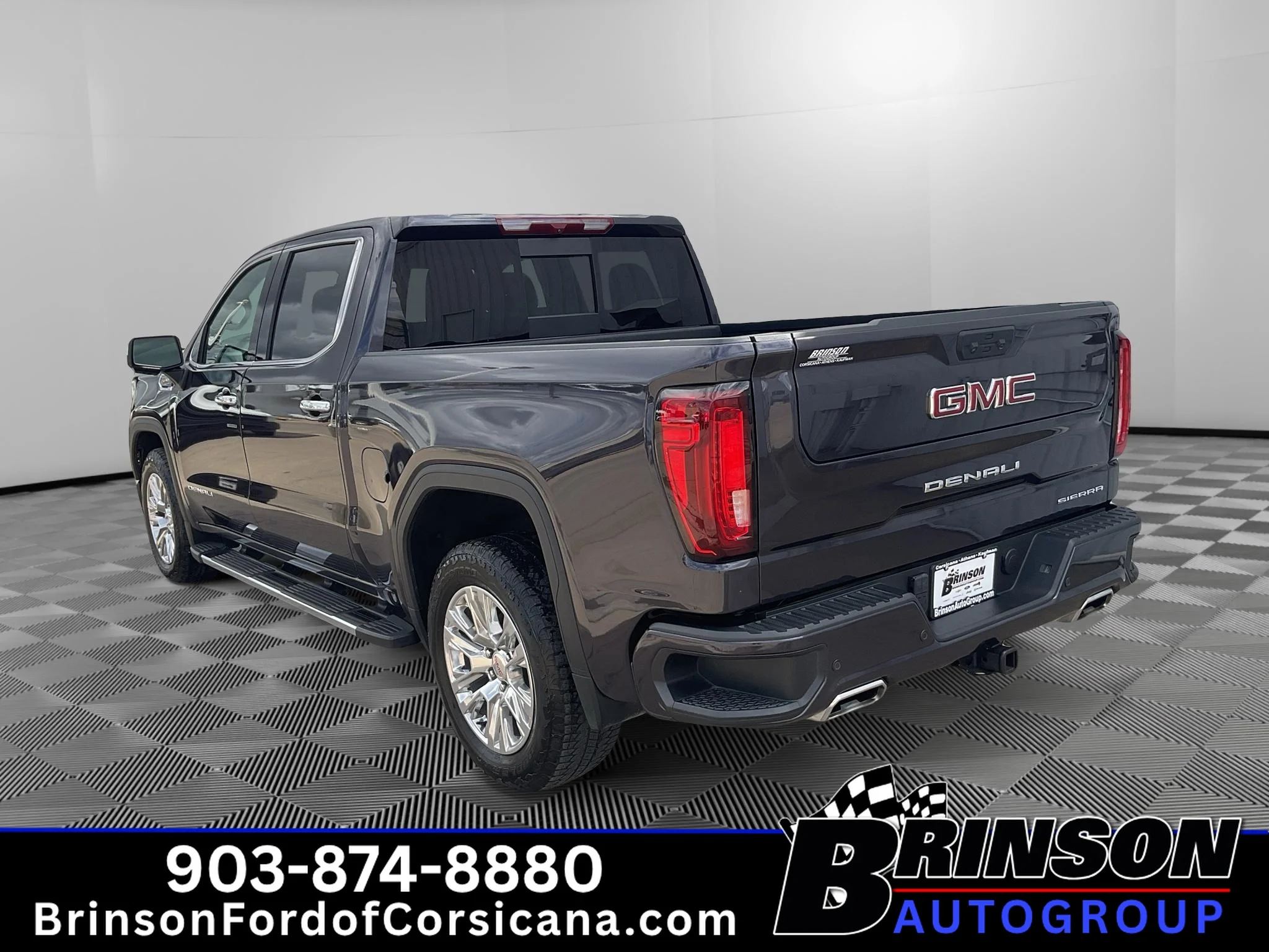 Used 2025 Titanium Rush Metallic GMC Denali image 5