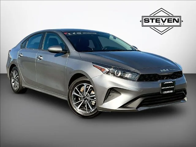 Used 2023 Gray Kia LXS image 1