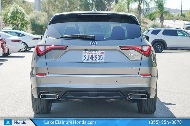 Used 2024 Liquid Carbon Metallic Acura Technology image 10