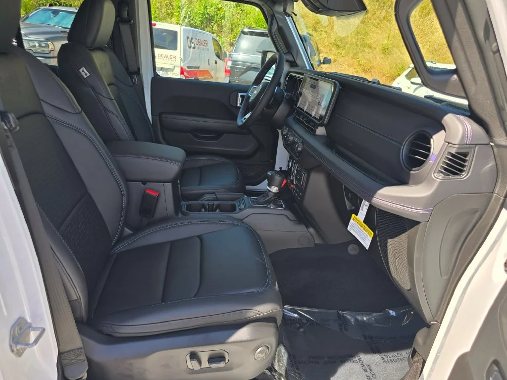 New 2027 White Jeep Rewind 4x4 image 26