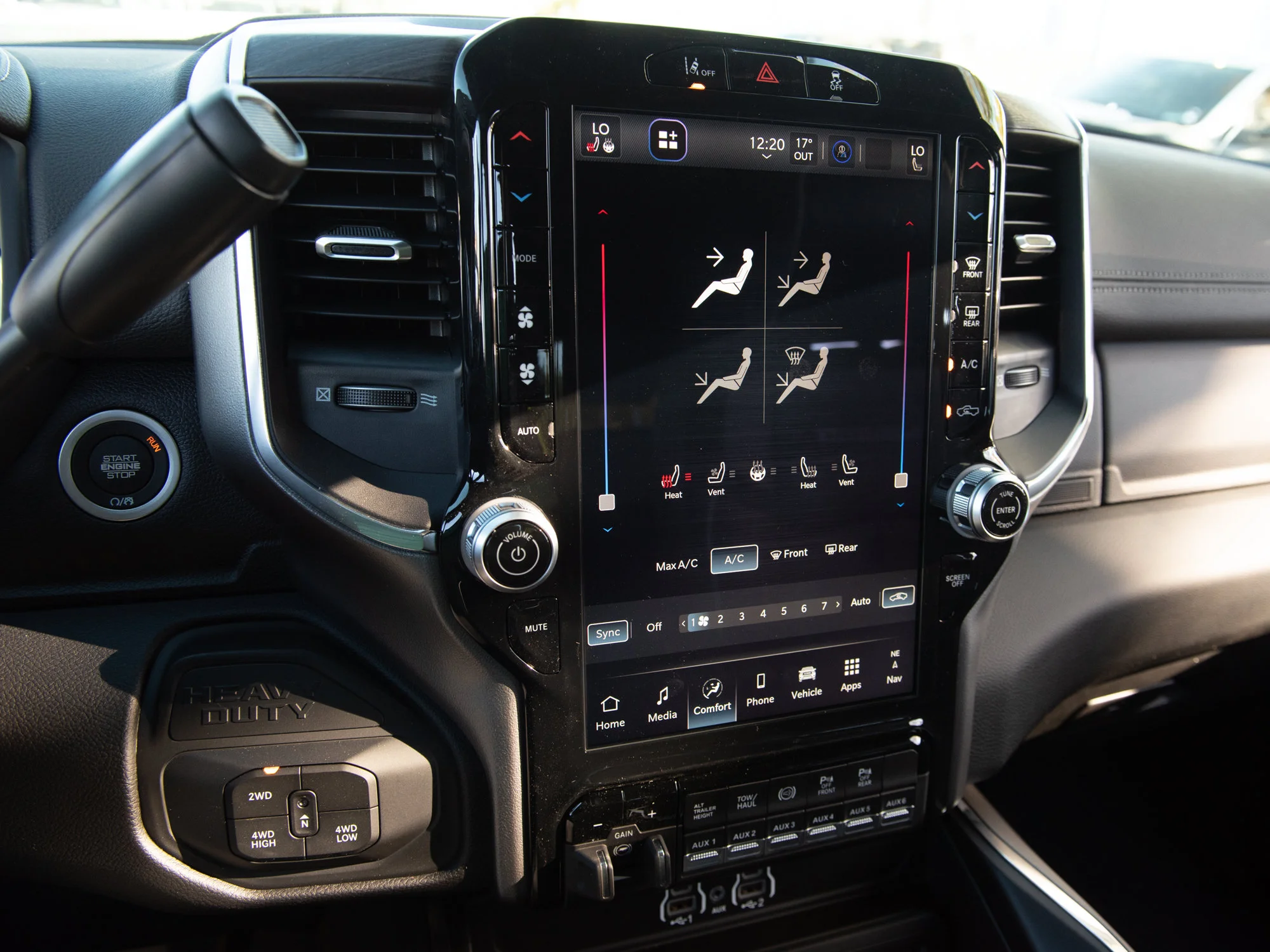 New 2027 White RAM Laramie Night* Mega Cab 4x4, Towing Tech Group, Heated/Ventilated Leather, Remote Start image 20