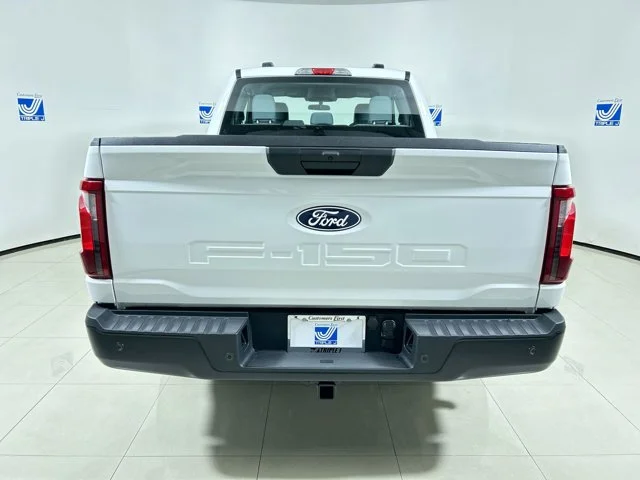 New 2025 OXFORD WHITE Ford XL image 17