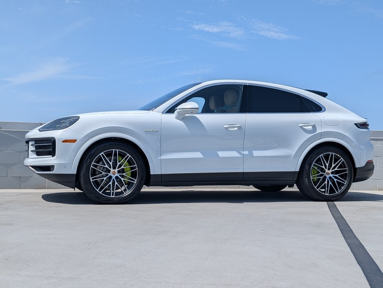 Certified Used 2026 Carrara White Metallic Porsche S E-Hybrid image 2