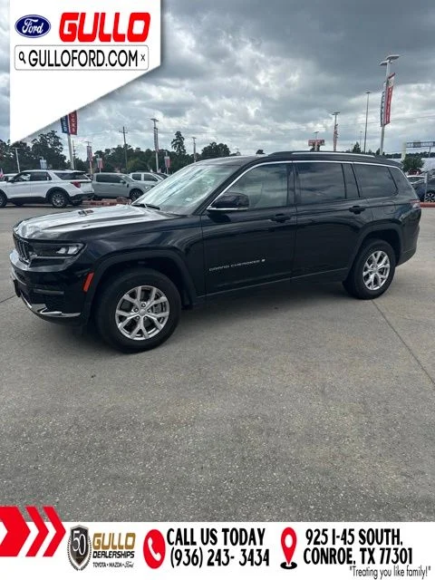 Used 2022 Diamond Black Jeep Limited image 7