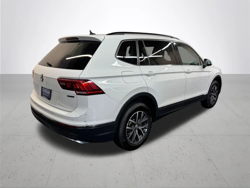 Used 2020 White Volkswagen 2.0T SE image 8