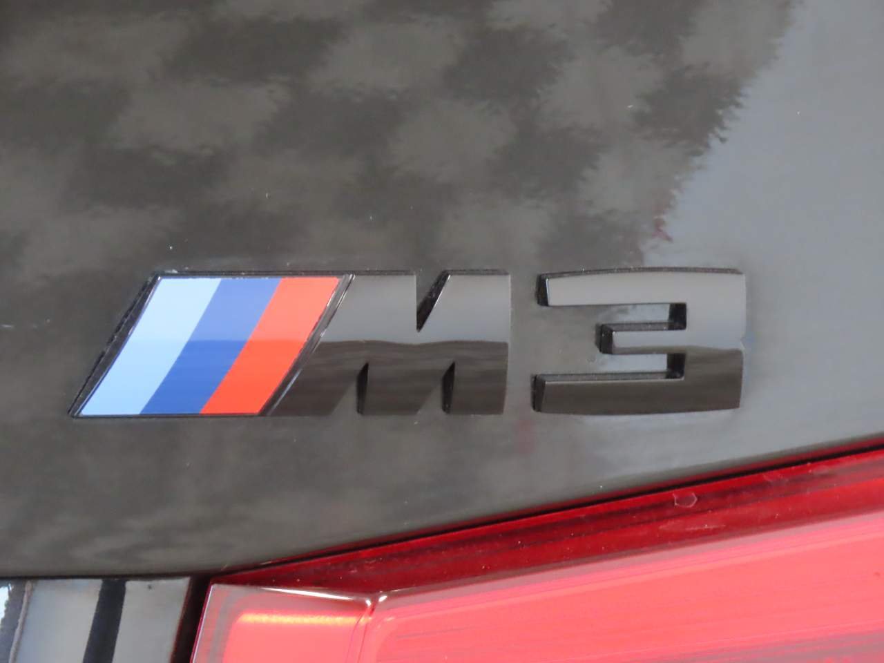 Used 2017 Black Sapphire Metallic BMW  image 6