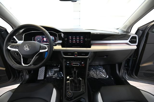 New 2026 Gray Volkswagen 1.5T SEL image 2