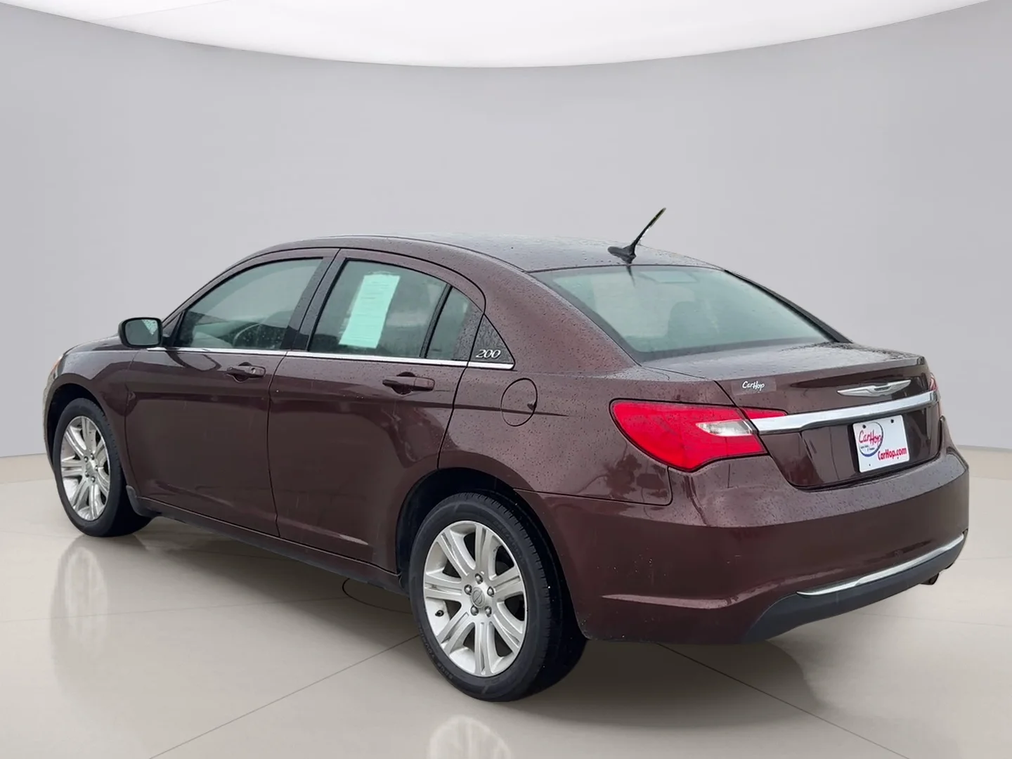 Used 2013 Brown Chrysler TOURING image 3