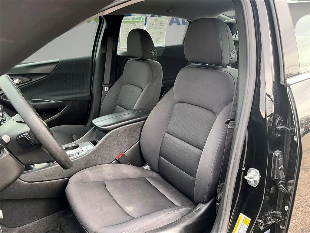 2024 Chevrolet Malibu 1LT - Photo 22