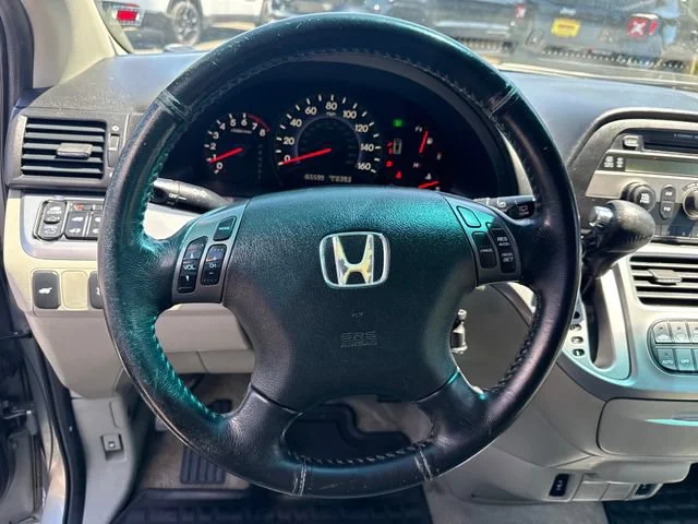 Used 2010 Slate Green Metallic Honda EX-L image 19