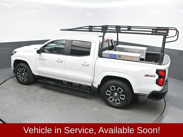 Used 2024 White Chevrolet Z71 image 31