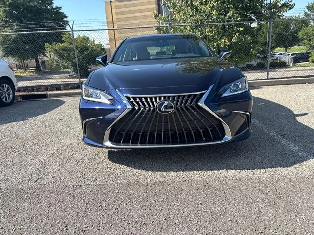 Used 2025 Blue Lexus 350 image 11