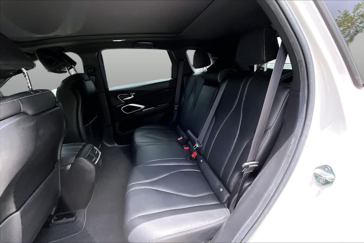Used 2025 Platinum White Pearl Acura SH-AWD image 21