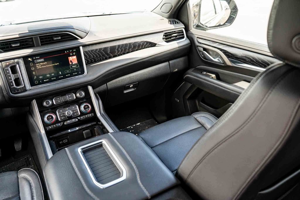 Used 2024 Black GMC Denali image 26