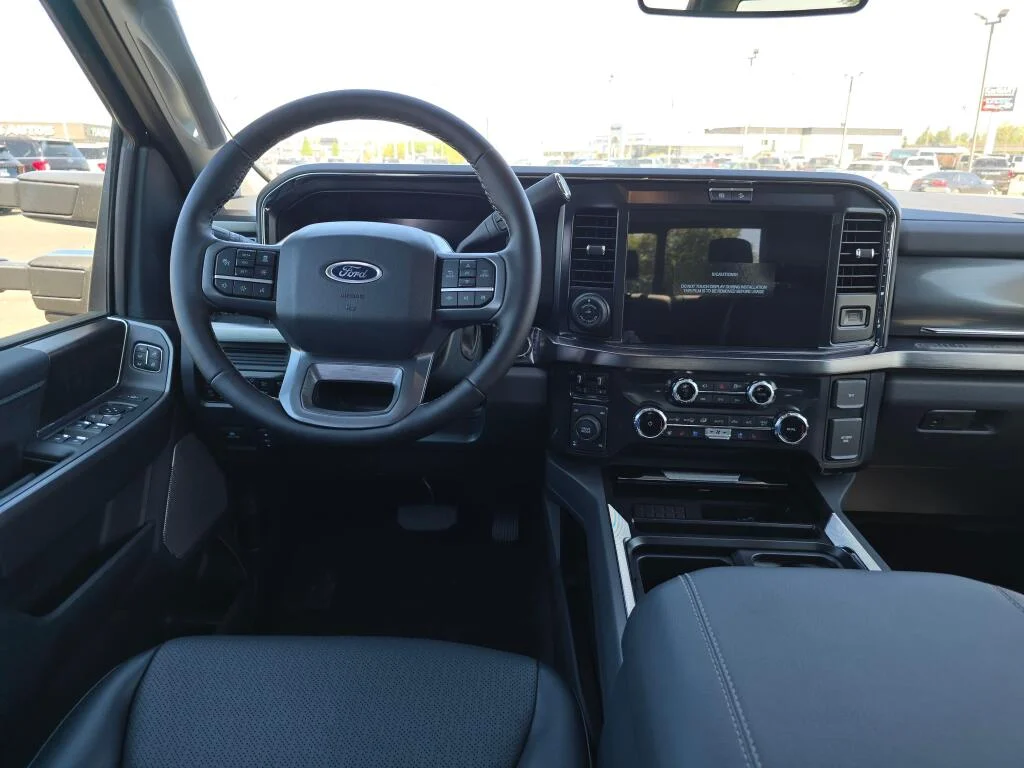 2025 Ford F-250 Super Duty Lariat - Photo 15