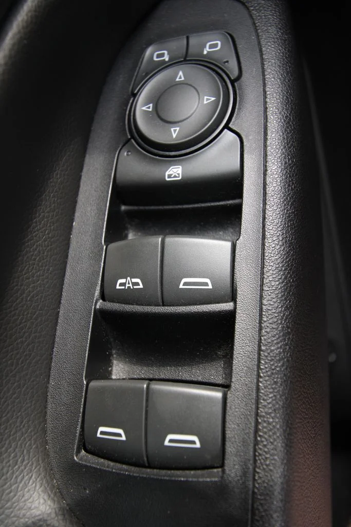 Used 2019 Cajun Red Tintcoat Chevrolet Premier image 24
