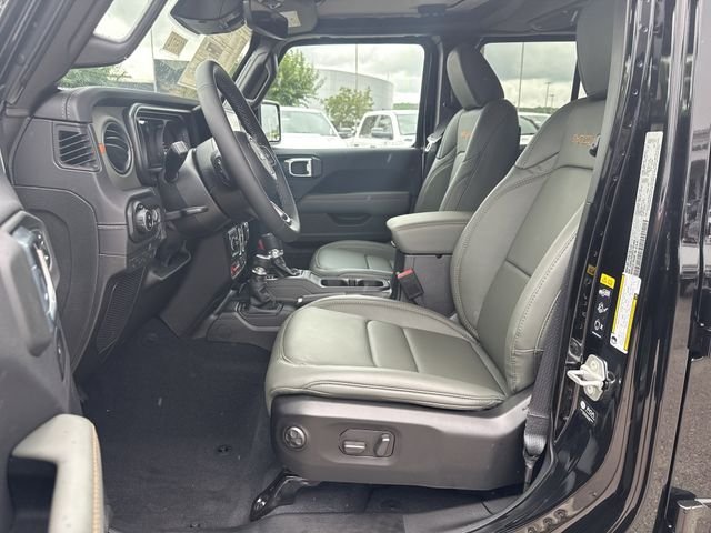 New 2026 Black Jeep Mojave X image 9