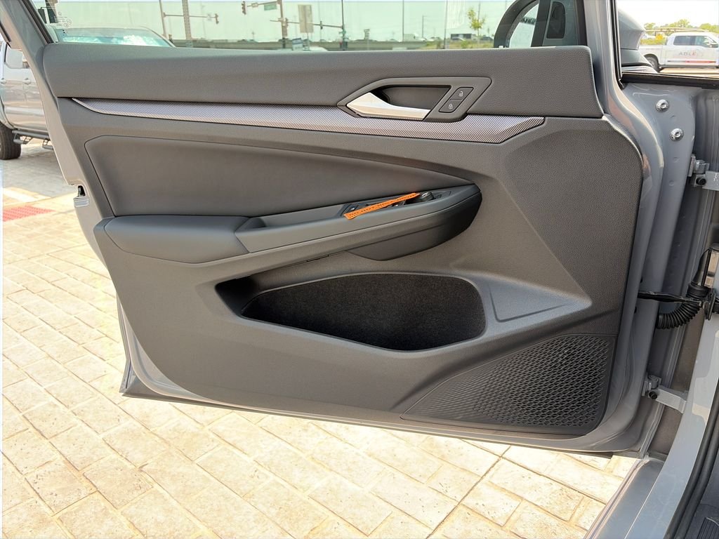 New 2026 Moonstone Gray Volkswagen 2.0T SE image 38