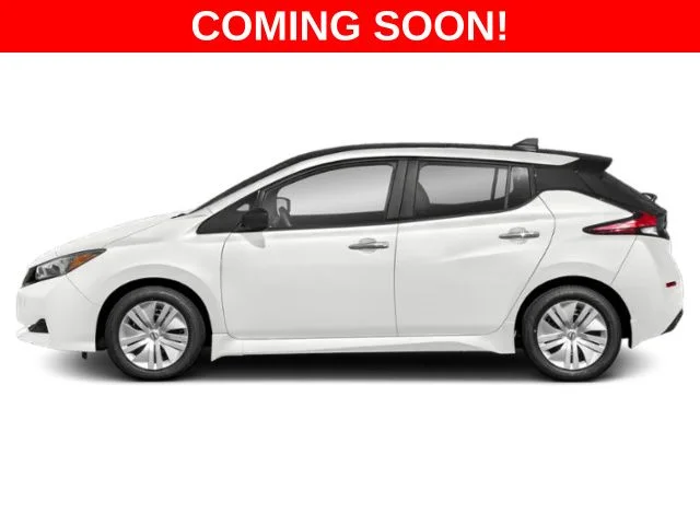 Used 2020 White Nissan SV image 3