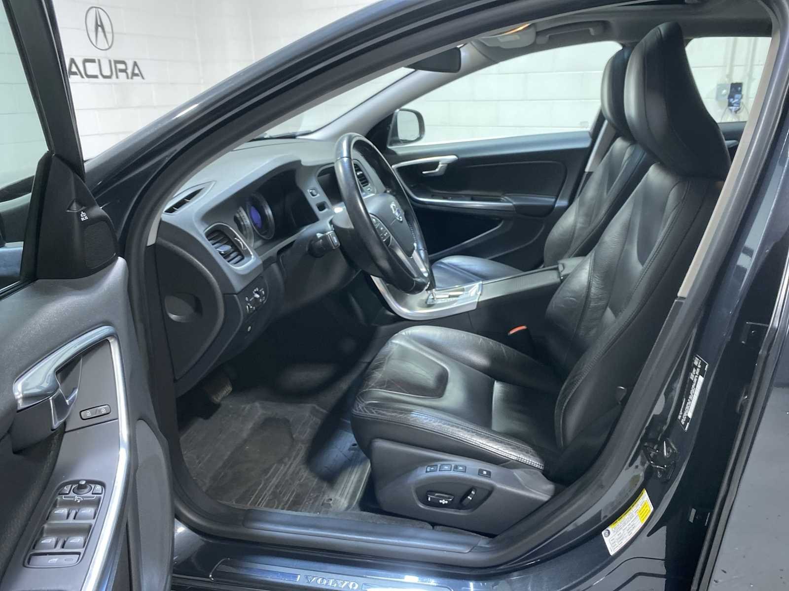 Used 2012 Volvo S60 T5 with VIN YV1622FS2C2083247 for sale in Verona, NJ