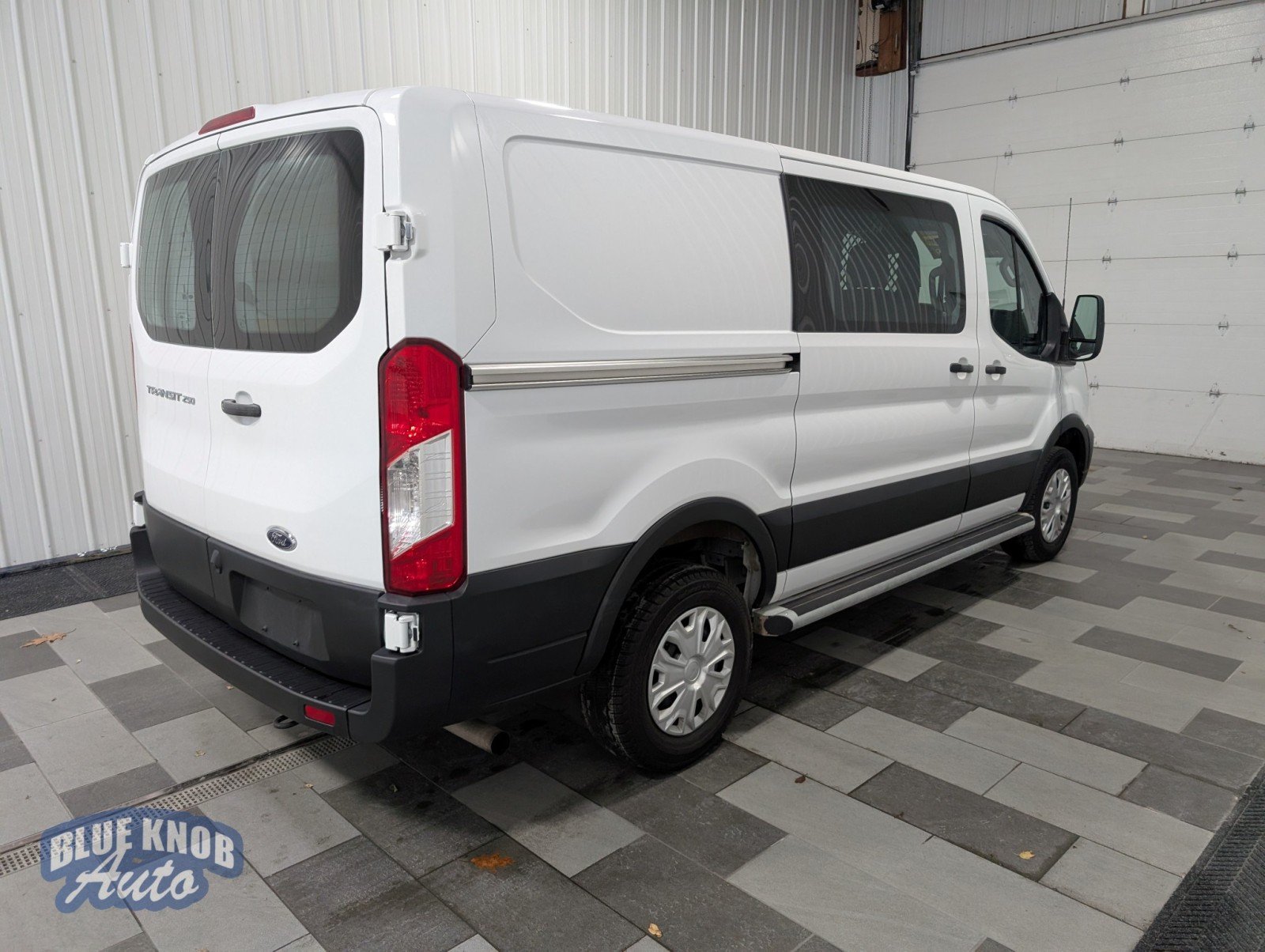 2024 Ford Transit Cargo Van photo 3