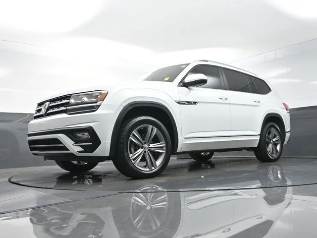 Used 2019 White Volkswagen 3.6L V6 SE image 52