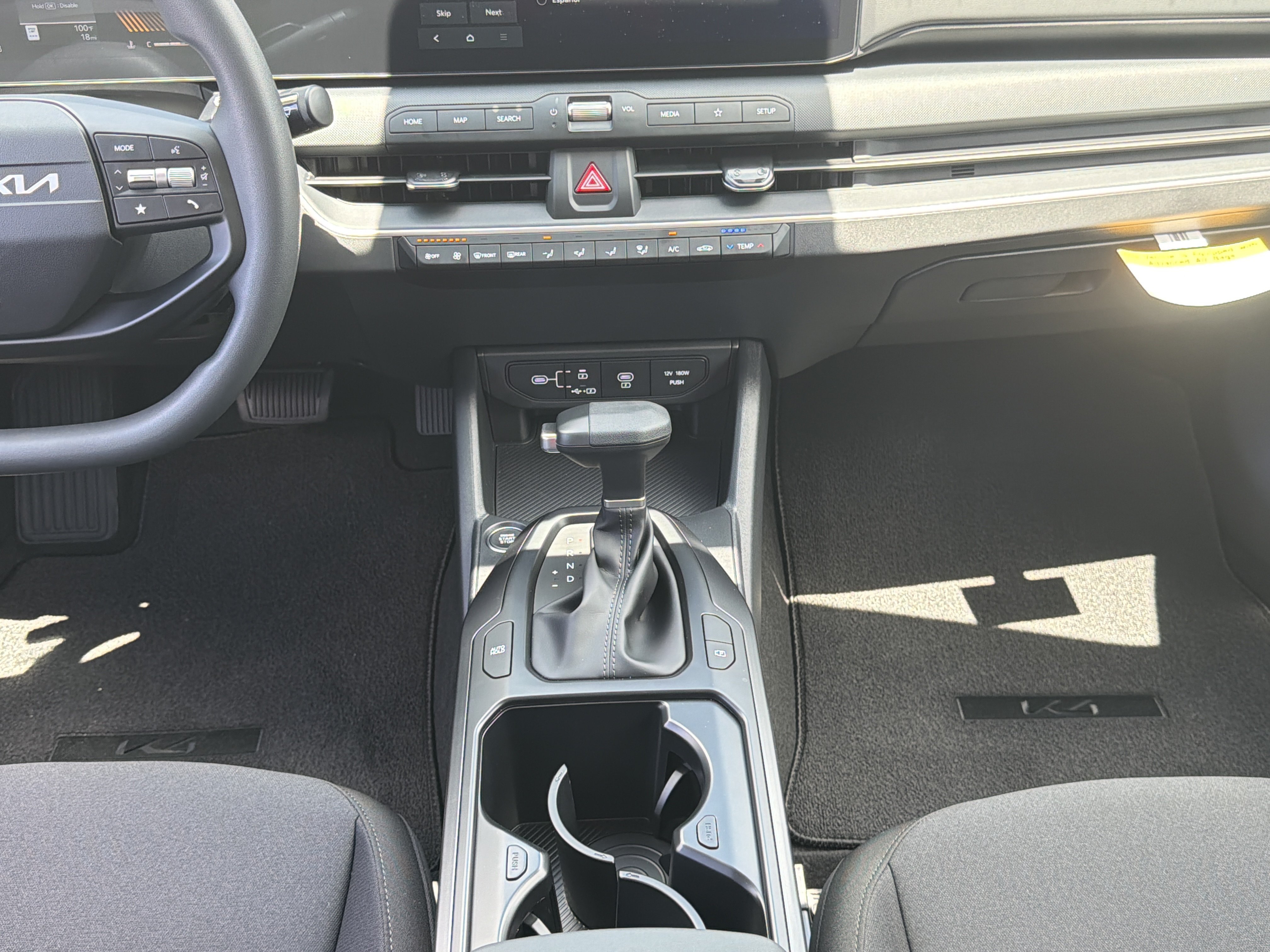 New 2026 Aurora Black Pearl Kia LXS image 4