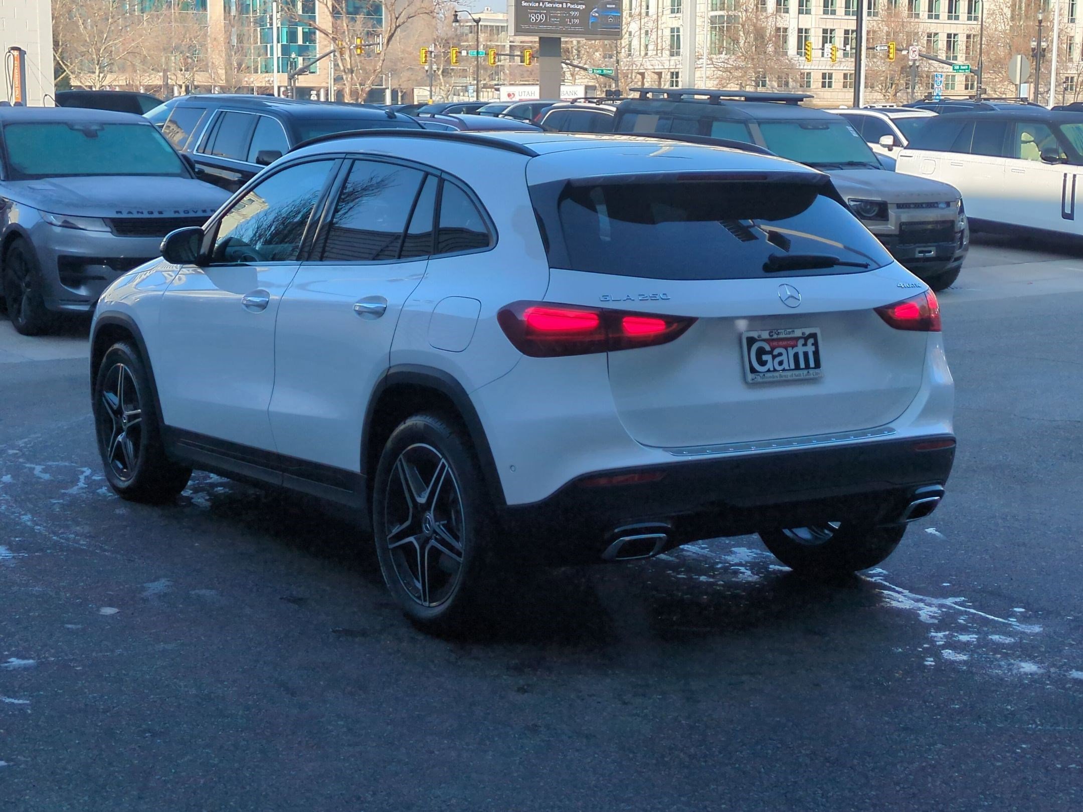New 2026 Polar White Mercedes-Benz GLA 250 image 5