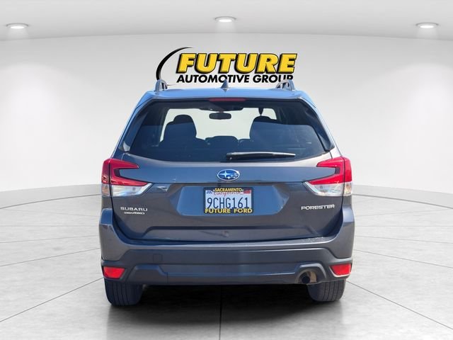 Used 2022 Gray Subaru Premium image 5
