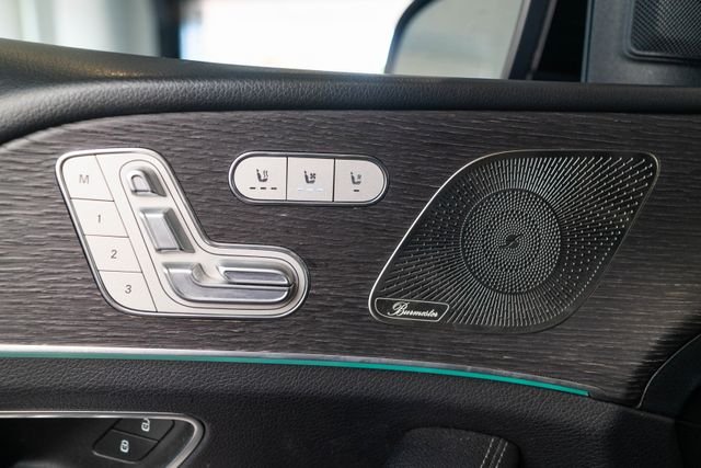 Certified Used 2022 Black Mercedes-Benz GLE 450 image 20