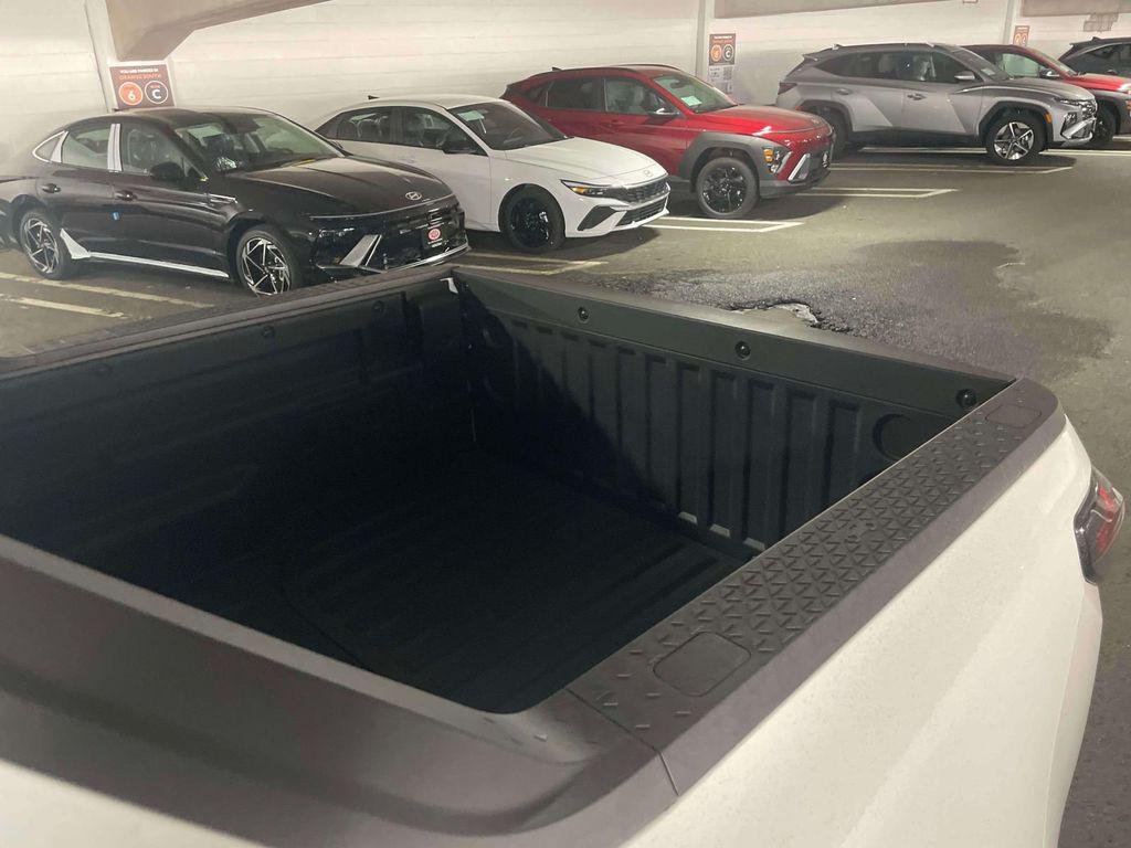 2026 Hyundai Santa Cruz SEL - Photo 12