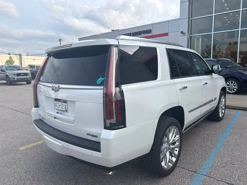 Used 2020 White Cadillac Premium Luxury image 41