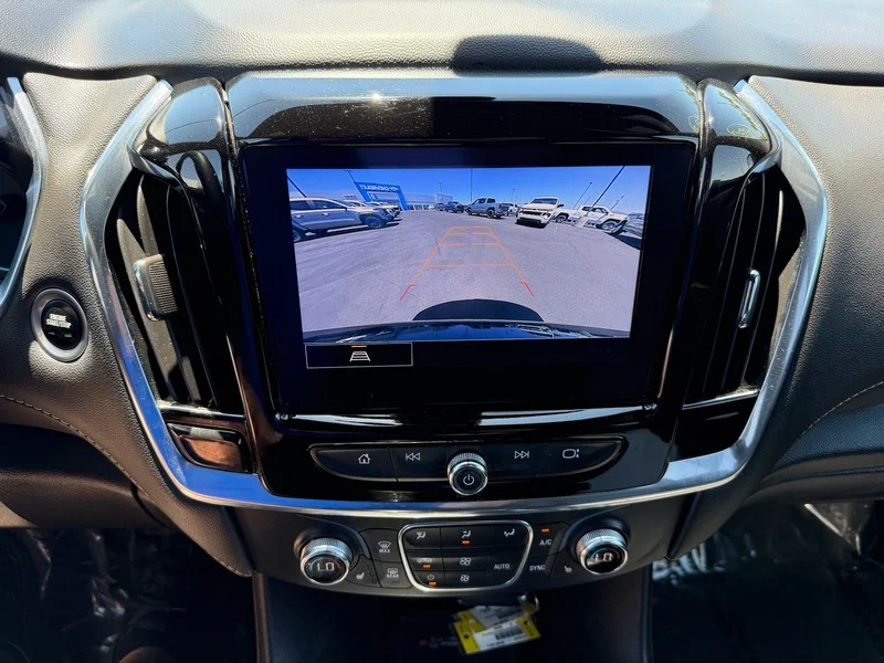 Used 2023 Northsky Blue Metallic Chevrolet LT Leather image 11