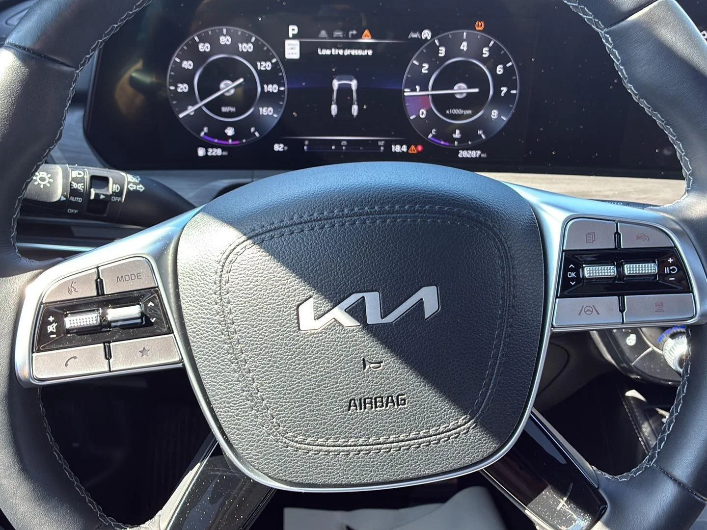 Used 2024 Glacial White Pearl Kia SX-Prestige X-Line image 33