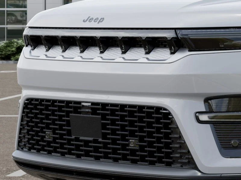 New 2026 Bright White Clear-Coat Exterior Paint Jeep  image 12