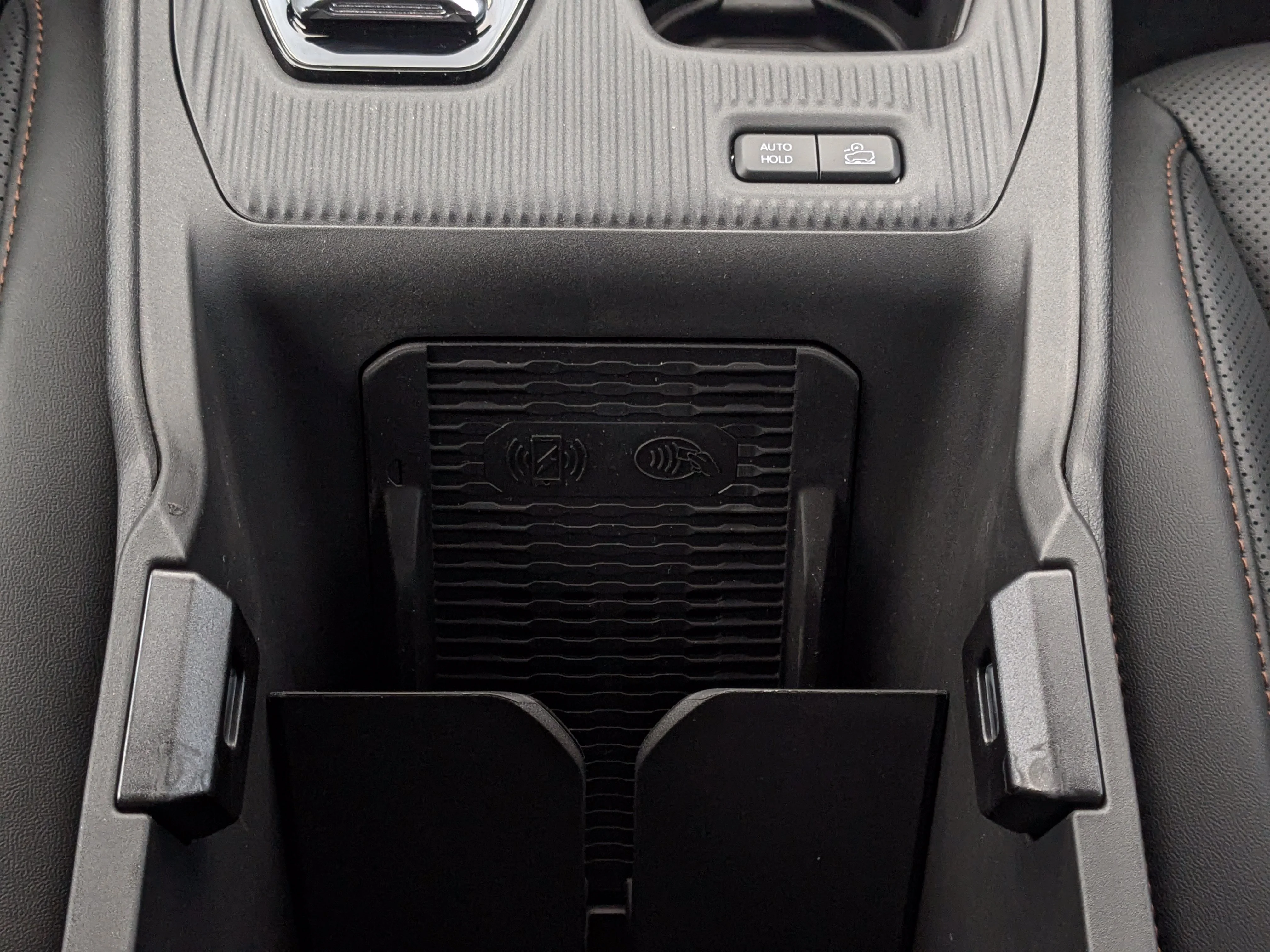 New 2026 Black Jeep Overland - - Surround View - Ventilated Seats - Remote Start & tons more! image 29