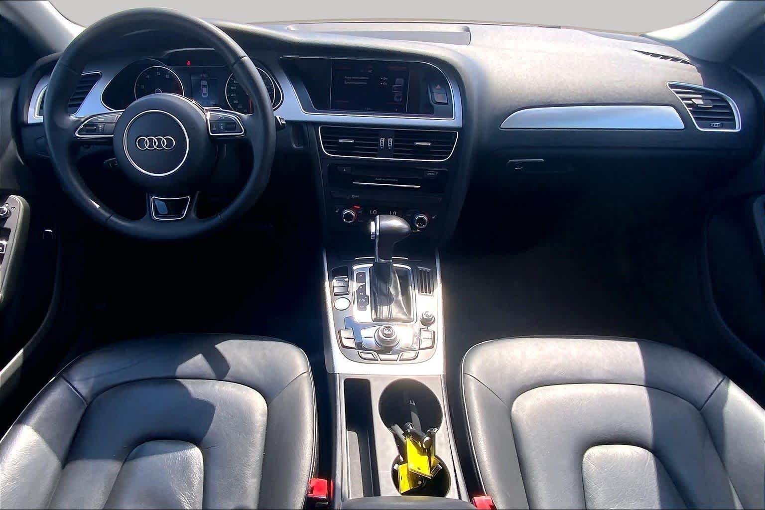 Used 2016 Florett Silver Metallic Audi Premium image 15