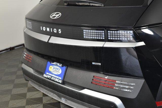 New 2026 Black Hyundai SE image 88