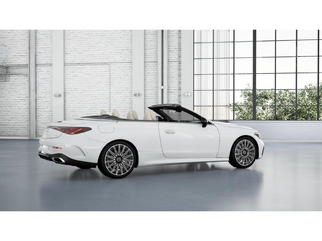 Certified Used 2025 Polar White Mercedes-Benz CLE 300 4MATIC® image 19