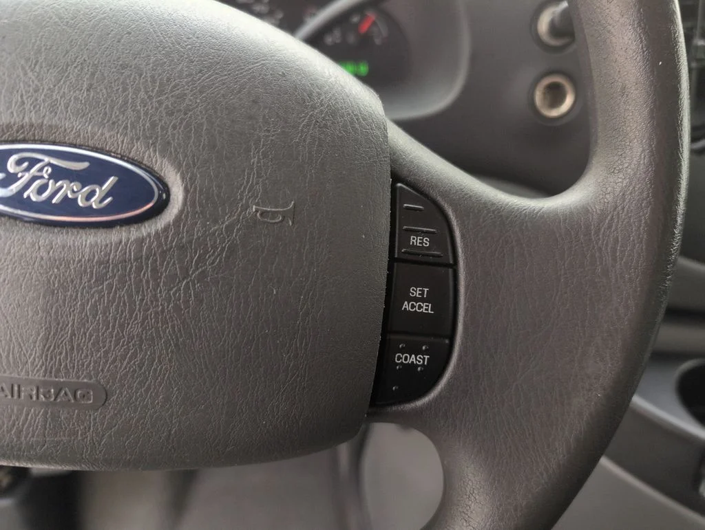 Used 2007 White Ford XLT image 33