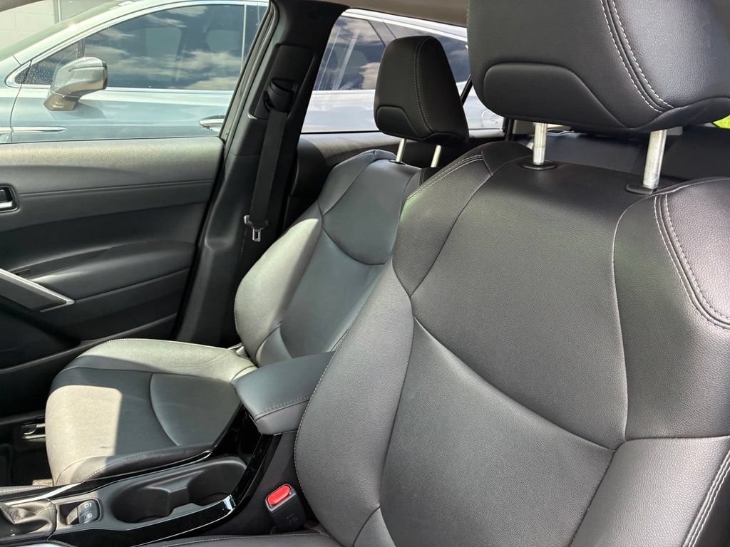 Used 2022 Black Toyota XLE image 21